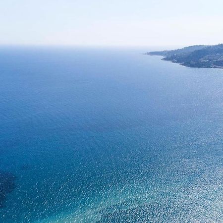 Il Grande Blu - Vista Panoramica Sul Golfo Apartment Ospedaletti Luaran gambar